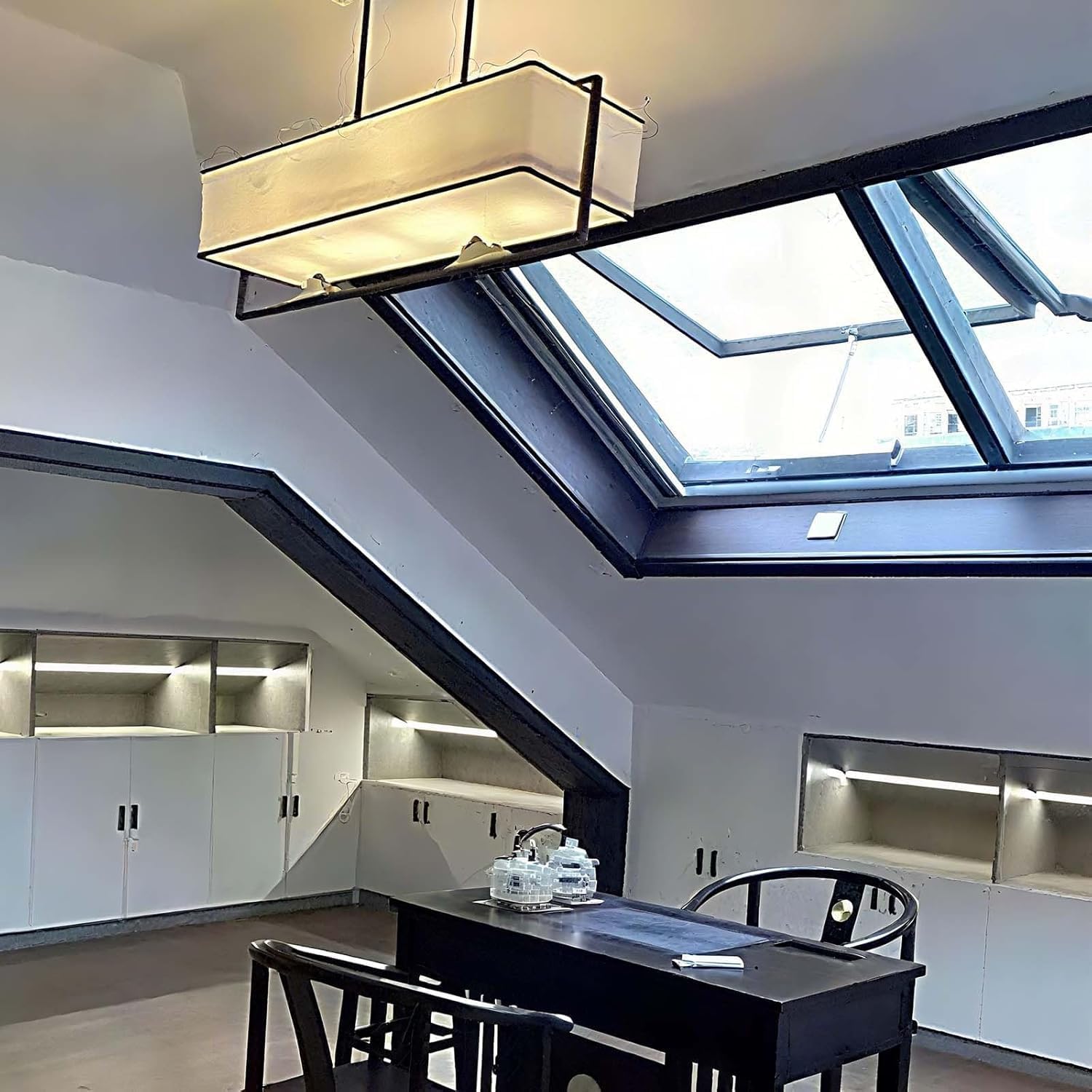 buy skylight roof window,should I buy a roof window,skylight vs roof window,manual skylight pros cons,skylight worth buying,best tempered glass skylight performance testing and real-world results