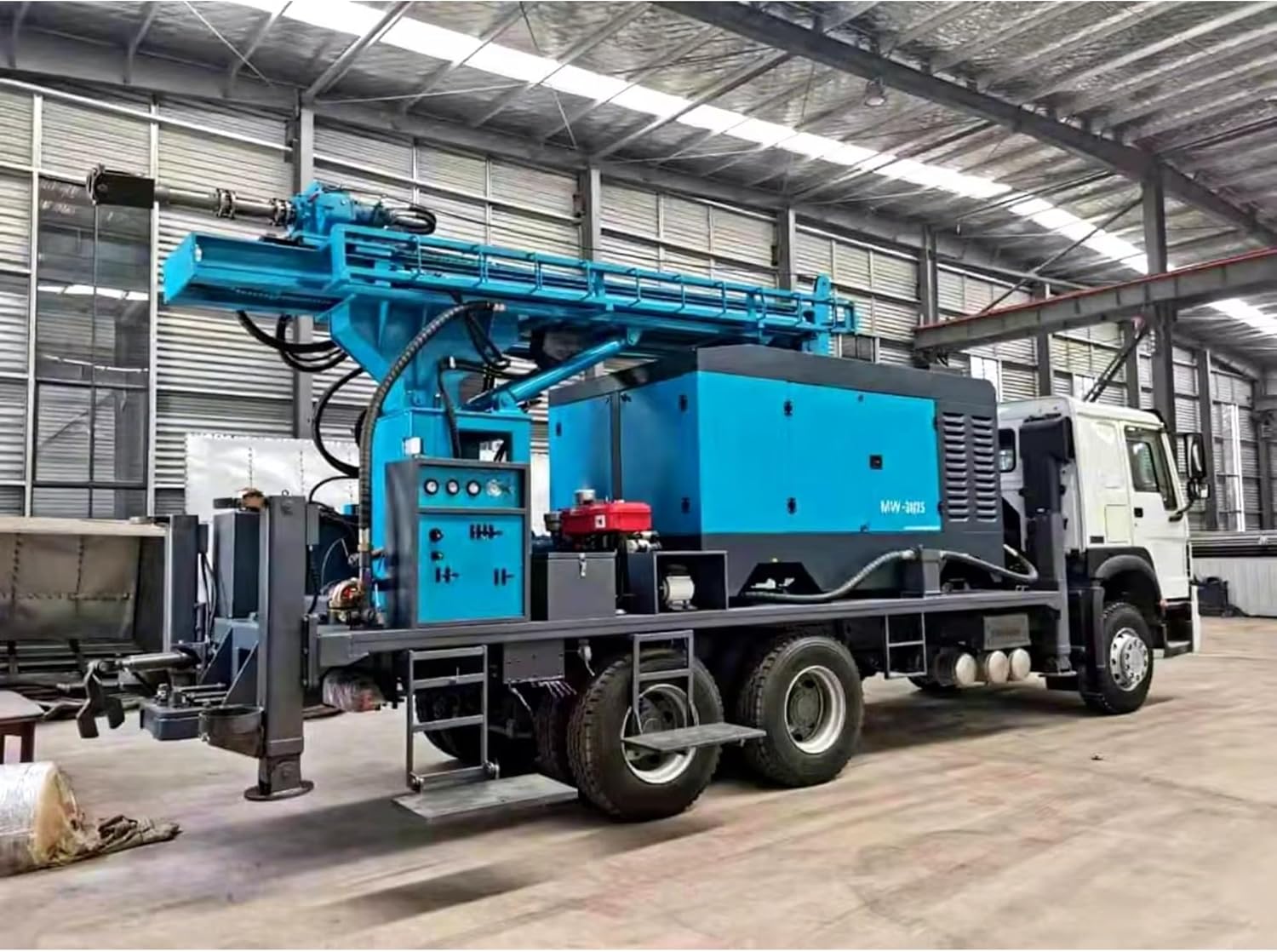 truck mounted water well drilling rig,best mobile water drilling machine,deep water well drilling rig pros cons,water borehole construction equipment worth buying,should I buy a truck mounted drilling rig,mobile drilling rig for farm irrigation - detailed features and technical specifications