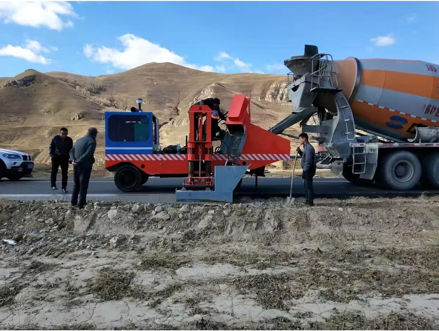 concrete curb slipform paver review,should i buy a slipform curb machine,concrete curb slipform paver pros cons,best concrete curb machine for road paving,slipform paver vs traditional curb forming,is a concrete curb machine worth buying performance testing and real-world results